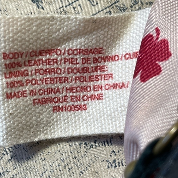 Lucky Brand 100% Black Leather Tote / Crossbody with studs - Picture 10 of 16